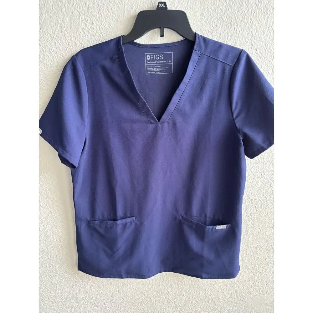 ❤️Figs Technical Collection Scrub Top